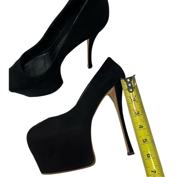 Giuseppe Zanotti Black Suede Peep Toe Platform Pumps Size 38.5 US 8.5 Suede - Picture 9 of 14
